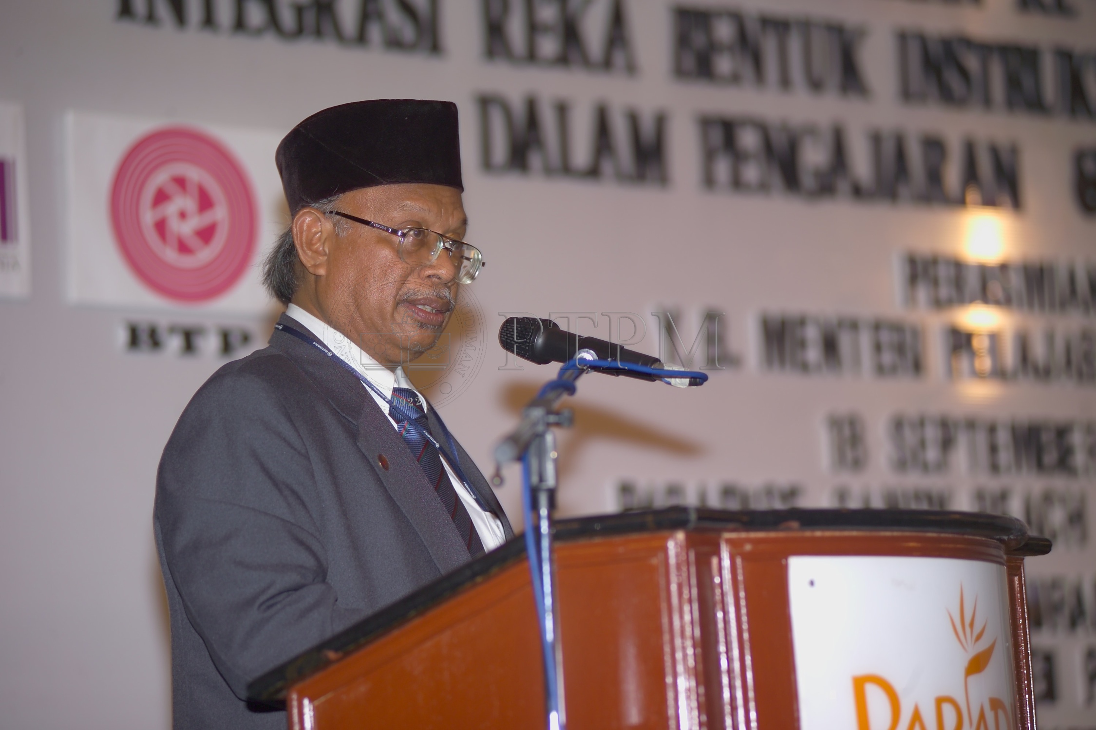 PTPM 04 18 ptpm D8XZ2289